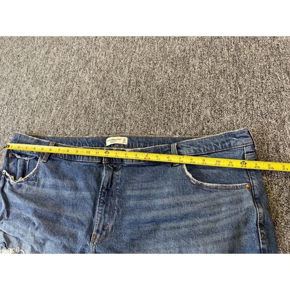 Abercrombie & Fitch The Dad Shorts Womens 24/37 Blue Denim Whiskering Raw Hem